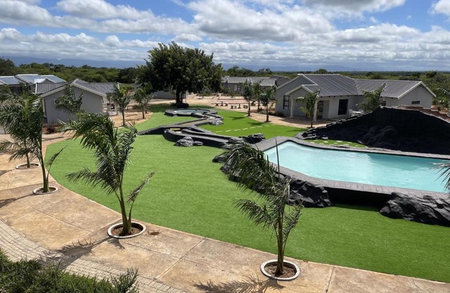 Bluewave Farm Villa