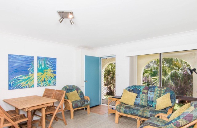 Blueys Beach Villa Manyana 28