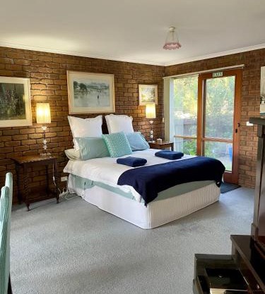 Bluff House