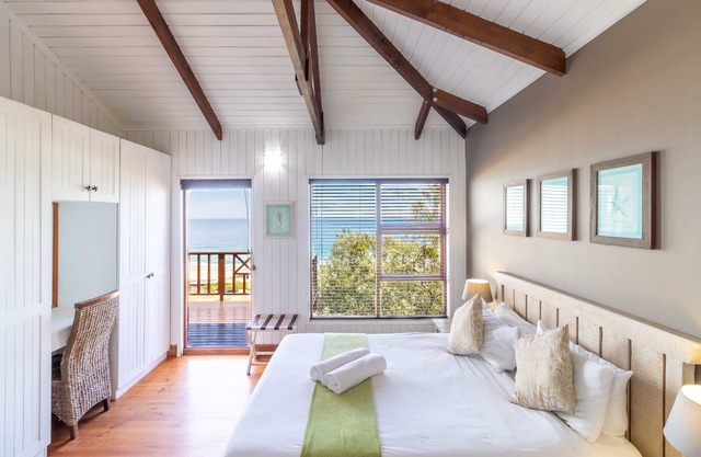 Boardwalk Lodge - self-catering
