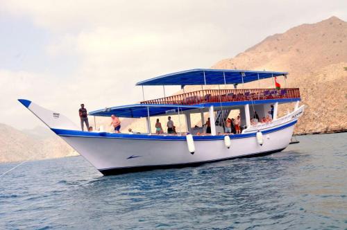 Boat Camping Dibba Oman By Musandam Holidays