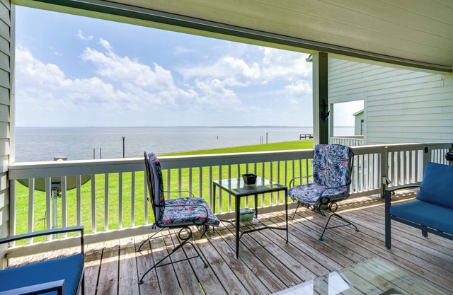 Boat & Fish: Gem w/Water Views on Lake Livingston