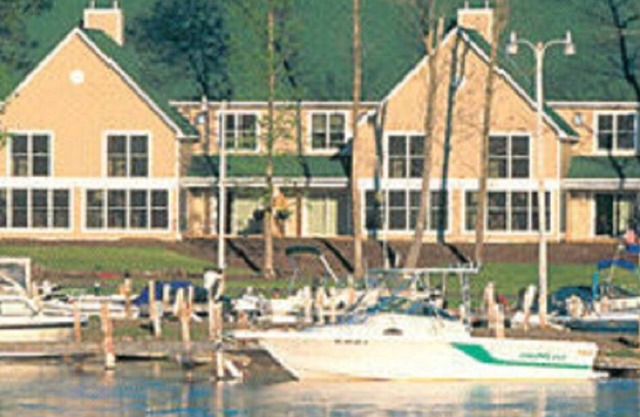 Boat, Swim, Golf at The Village at Izaty's