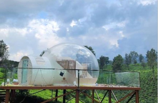 boCHE 1000 Acre - Dome with Mountain View
