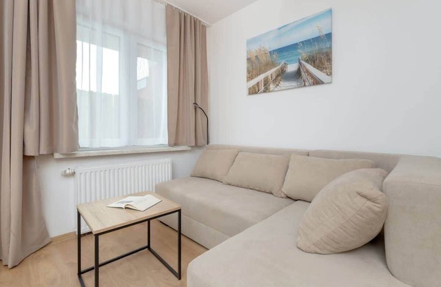 Boczna 2 | Chłapowo Homely Apartment | Parking
