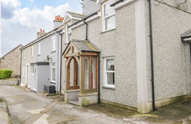 Bodfan Peniel, LLANERCHYMEDD