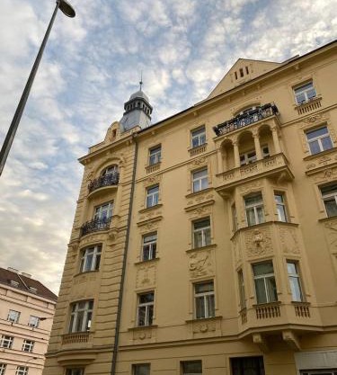 Bohemian Apartments near the Center