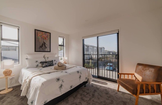 Bohemian Bliss in Mohua Lane: Your 4BR Haven