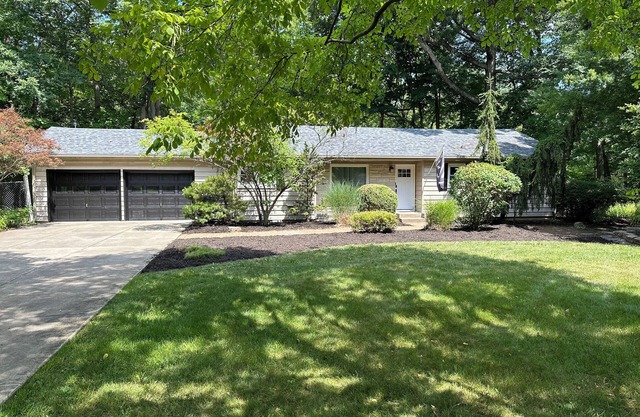 Boiler Bungalow - Cozy home 8 min from Purdue Campus