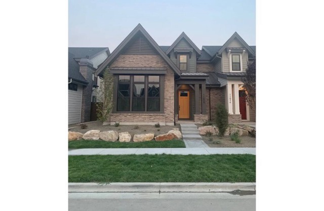 Boise Foothills Luxury Home