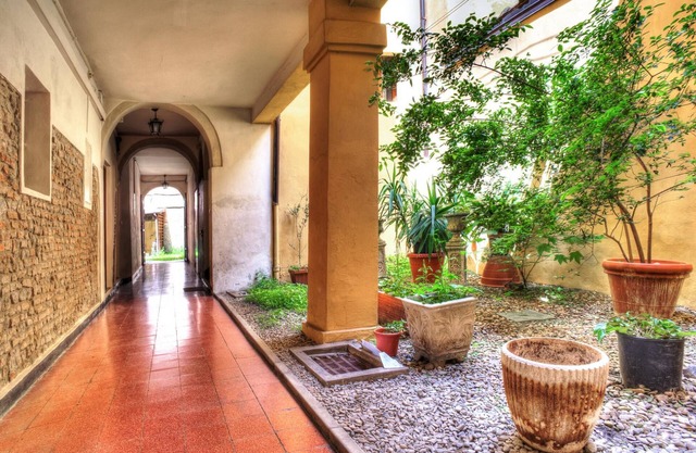 Bologna City Center Apartment by Wonderful Italy