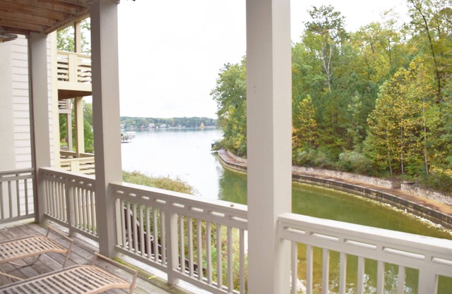 BOLTON COVE: 11 Cricket Ln. Pool, beach, playground, boat rental - 4 homes avail