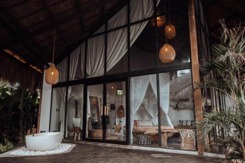 Bombora Siargao