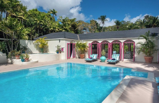 Bon Vivant in St. James by Personal Villas - Unique Aesthetic Design