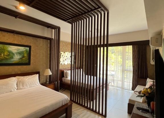 Bonel condo at Pico de Loro