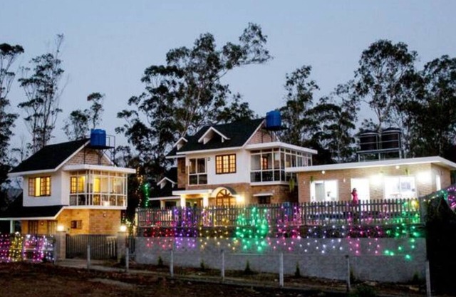 BonsNest Holiday Homes - Balcony Suite