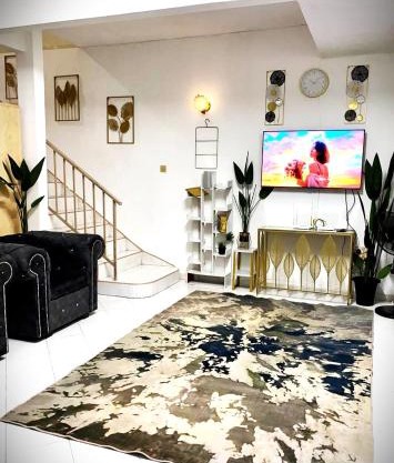 booking homestay manjung 300mbps wifi in town