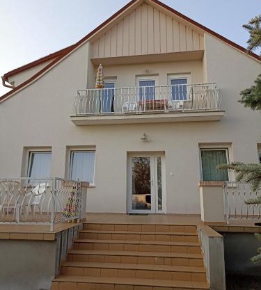 Bor Apartmanház