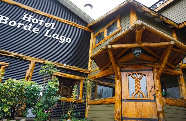 Borde Lago Hotel