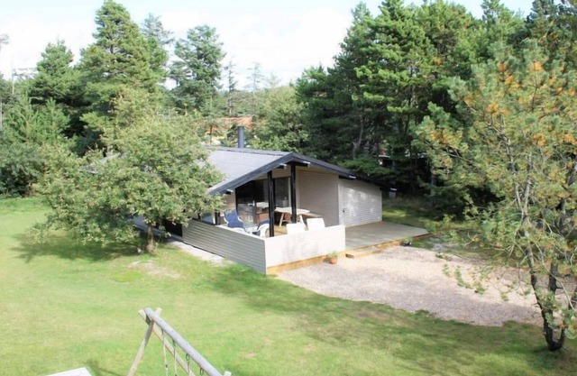 "Borghild" - 1.5km from the sea by Interhome