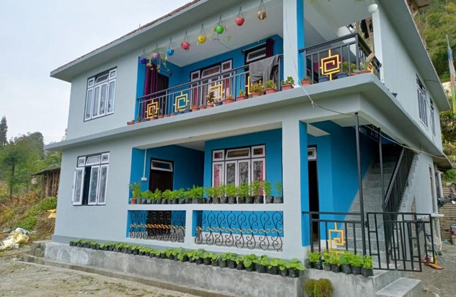 Borong Mountain View Homestay