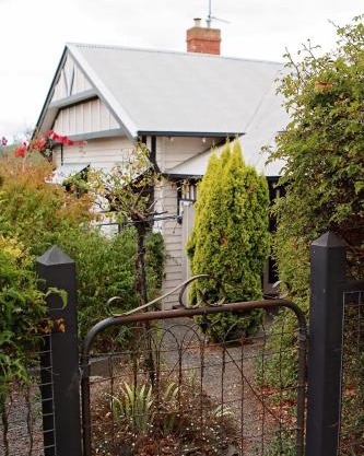Borough Country House