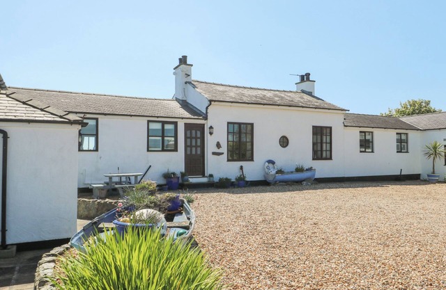 BORTH ARIAN, admite mascotas, con chimenea en Rhoscolyn, Ref. 1008731