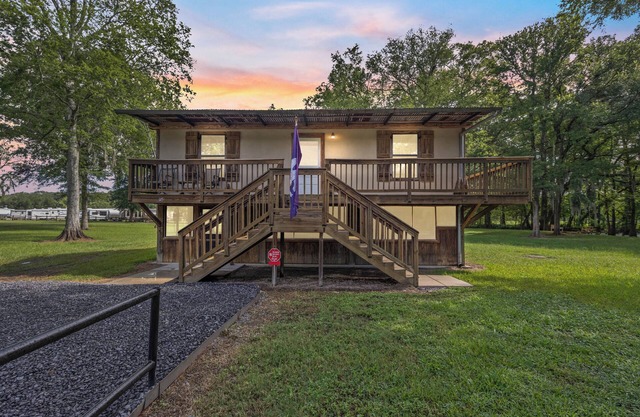 Boscoyo Chateau Cabin