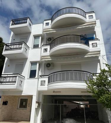 Boskos Apartments