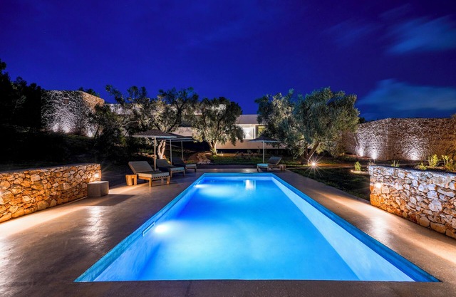 Botanico Villa & Suites