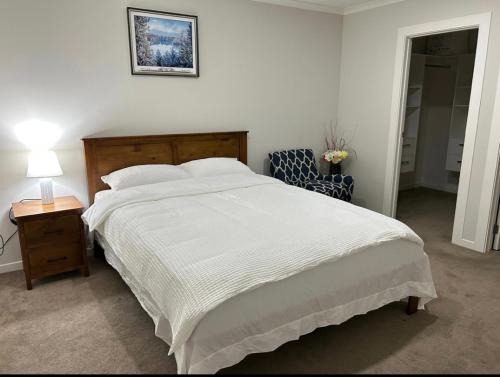 Botany Holiday Home