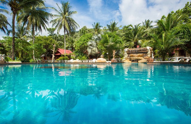 Bottle Beach 1 Resort