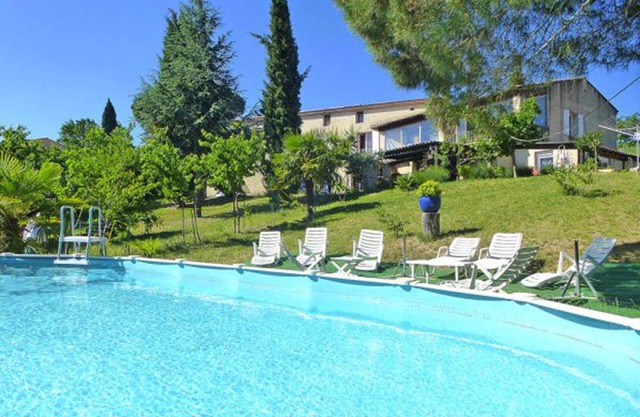 Parte inferior de la villa RESPLENDIN