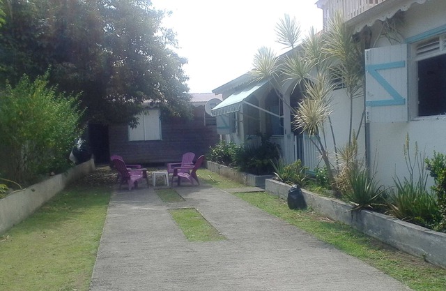 Parte inferior de la Villa hasta 5 personas cerca de la playa.