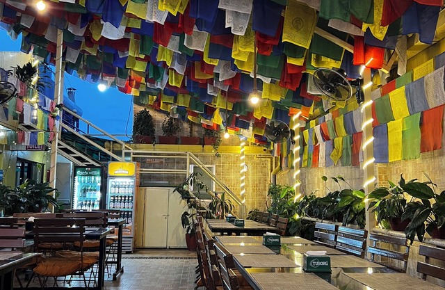 Boudha Stupa View Guest House