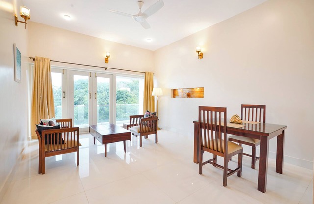 Bougainvillea Suites 4 - Charming 2-bedroom Service Apartment in Bengaluru