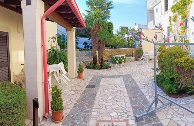 Bouganville, casa sul giardino vicino Otranto