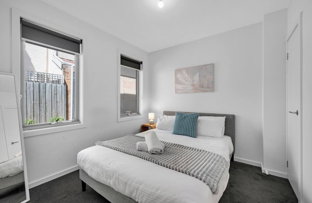 Boutique 3 Bedroom Townhouse in Brunswick East