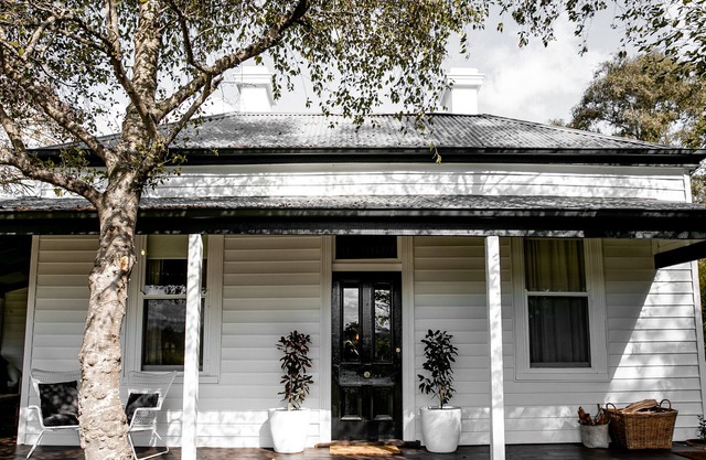 Boutique 3 bedroom homestead