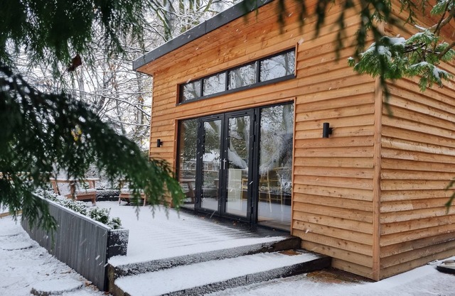 Boutique luxury cabin, romantic getaway for two