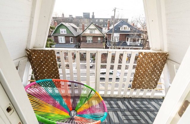 Boutique Penthouse Designer Style 1 BR Suite con 2 balcones en el centro de Toronto