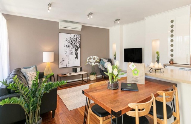 BOUTIQUE STAYS - Sandy Breeze 3