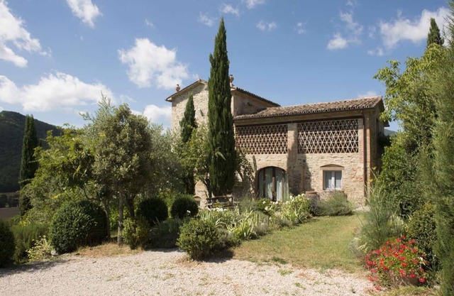 Villa de lujo 'La Buia': impresionantes vistas del valle, piscina privada y hermosos jardines