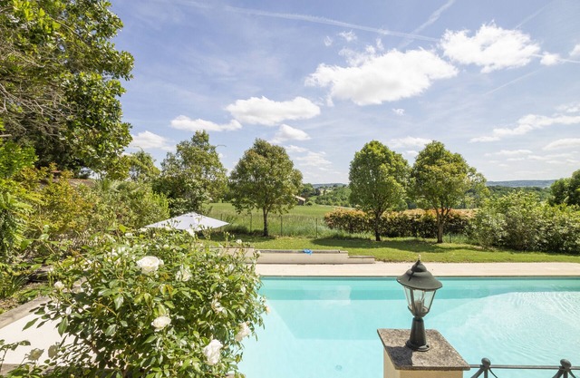 Boutouzet - Beautiful holiday home for 8 people with private pool in Villeneuve sur Lot