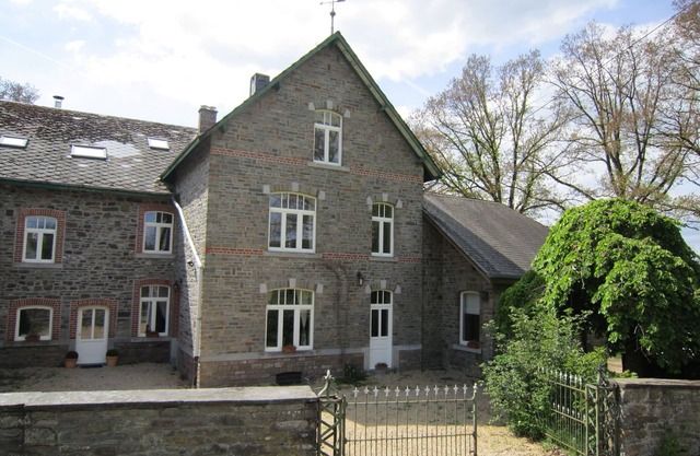 Casa de vacaciones con cine en Bovigny
