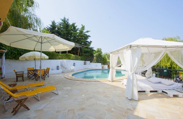 Bozis Private Pool Villa by Halkidiki Villas