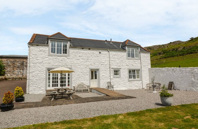 CASA DE HUÉSPEDES BRACKEN, con un jardín en Dalbeattie, Ref 961353