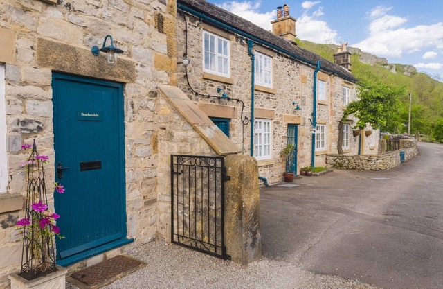 Brackendale Cottage, Upperdale | Peak District