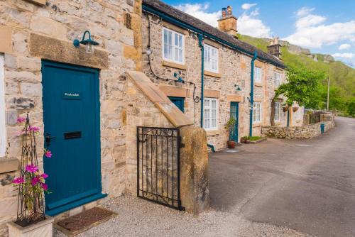 Brackendale Cottage Upperdale Peak District