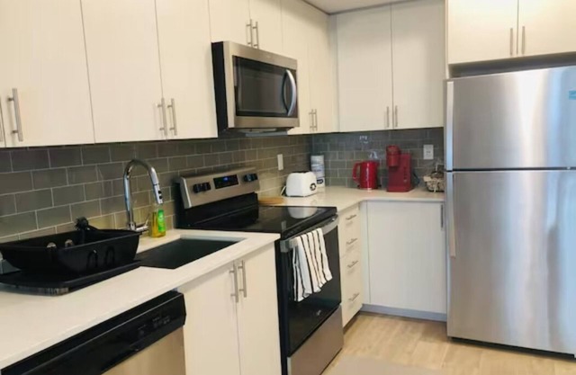 Brand New 2 Bedroom Condo in Markham!